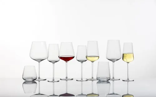 Vista 4 de Zwiesel Glas Vervino - Vaso de cristal fabricado en Alemania, 23 onzas, Chardonnay/Beaujolais (juego de 4), transparente Vidrio multiusos