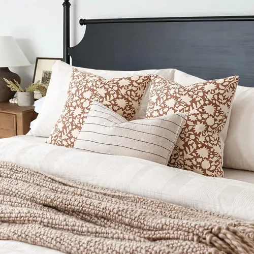 Vista 5 de Foindtower - Juego de 2 fundas de almohada decorativas con flores neutras estilo farmhouse, fundas de almohada boho para sofá, sofá cama