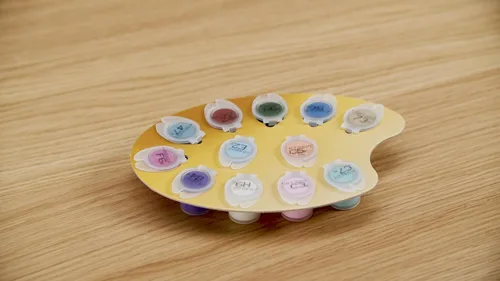 Vista 8 de Ravensburger CreArt Eames Take a Seat Kit de pintura por números para adultos, pintura de artes y manualidades para edades de 12 años en adelante