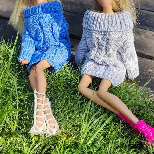 Vista 3 de Suéter de cuello alto de invierno azul para accesorios de muñeca de niña de 11.5 pulgadas