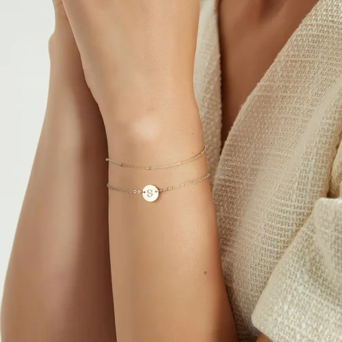 Vista 3 de MONOZO - Pulseras con iniciales para mujeres y niñas, delicadas con cuentas de oro de 14 quilates, personalizadas, 26 letras del alfabeto