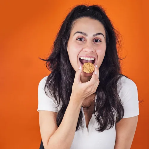 Vista 8 de Snacklava - Galletas de pistacho y sésamo, paquete de 6 (54 piezas)