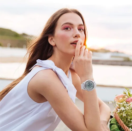 Vista 6 de Beeasy - Reloj digital de pulsera resistente al agua con cronómetro, alarma, cuenta regresiva, doble zona horaria, ultrafino, pantalla angular muy