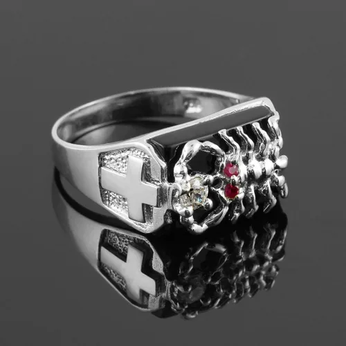 Vista 2 de Claddagh Gold Anillo de escorpión de plata de ley 925 con ónix negro para hombre