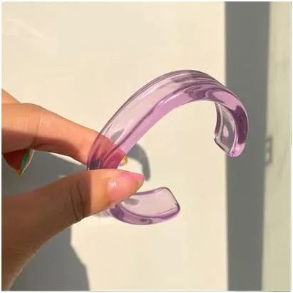 Vista 2 de Pulsera abierta de resina acrílica ligera y colorida, transparente, gruesa, gruesa, delgada, cara ancha, resina acrílica para mujeres y niñas