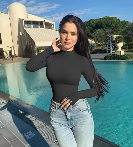 Vista 5 de OQQ Camiseta de 2 piezas de manga larga con cuello alto para mujer, elástica, ajustada, con capa inferior