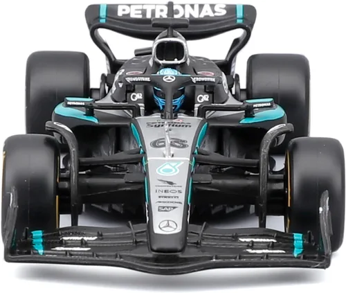 Vista 4 de Bburago Fórmula de carrera Mercedes W16 con casco (2025) Russell #63