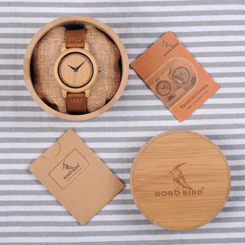 Vista 2 de BOBO BIRD Reloj de madera de bambú para hombre y mujer con correa de cuero de vaca marrón, relojes casuales de cuarzo analógico