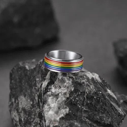 Vista 8 de FaithHeart Anillos para ansiedad LGBT Pride Rainbow, acero inoxidablechapado en oro de 18 quilates, joyería de amor es amor para hombres y mujeres