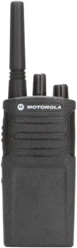 Vista 3 de 4 radios comerciales Motorola RMV2080 de 2 vías (RMV2080) + 4 micrófonos de altavoz remoto HKLN4606