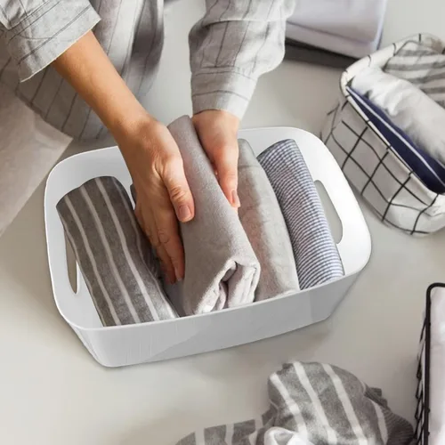 Vista 6 de Paquete de 8 contenedores y cestas de almacenamiento de plástico, contenedores de almacenamiento blancos para cocina, baño, oficina, organizador