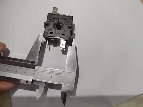 Vista 2 de 1PC FZ31-9 XK2 Series 15A 250V T125 6 pines 4 Posiciones Interruptor giratorio