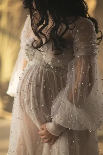 Vista 5 de yinyyinhs Vestido de maternidad de tul perla para sesión de fotos, manga larga hinchada y hombros descubiertos, vestido de maternidad para baby