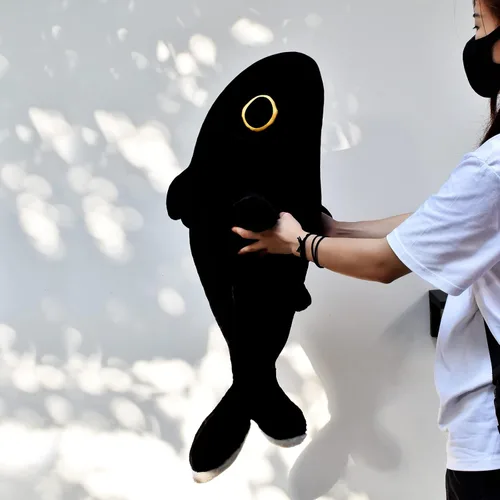 Vista 5 de Juguetes de peluche de Sharkitty, juguetes de peluche combinados de tiburón y gato (negro 27.5 pulgadas)