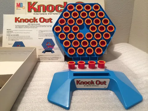 Vista 3 de Knock Out Game - Milton Bradley