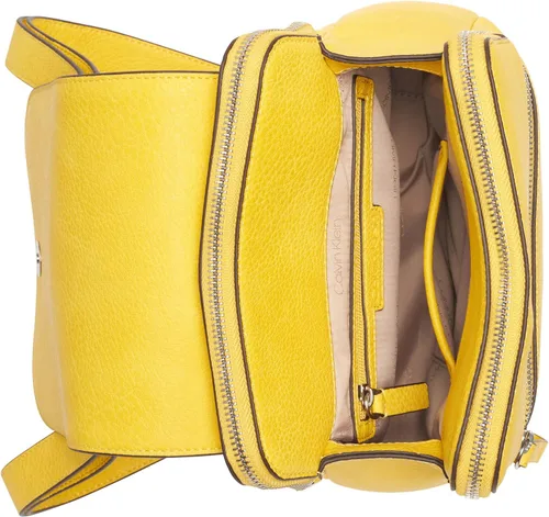 Vista 4 de Calvin Klein Elaine Bubble Lamb - Mochila con solapa