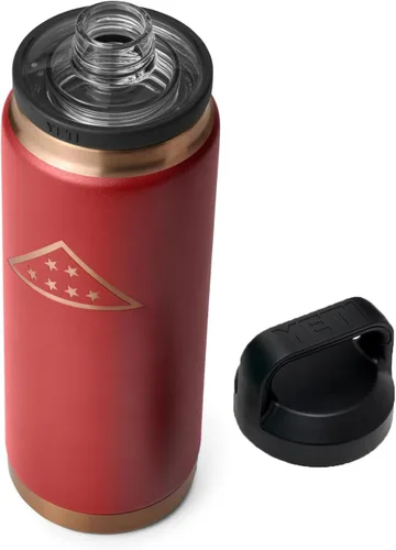 Vista 29 de YETI Rambler - Botella de acero inoxidable, hermética, con aislamiento al vacío y tapa chug, 26 onzas, color amarillo alpino Alpine Amarillo