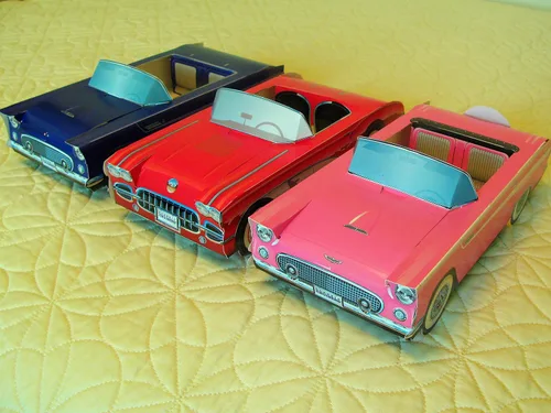 Vista 2 de 6 Carros de cartón clásicos para niños, caja de alimentos, bandeja de bocadillos, planificador de fiestas
