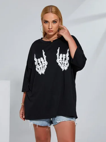 Vista 4 de WDIRARA Camiseta casual con cuello redondo y estampado gráfico de calavera para mujer, talla grande