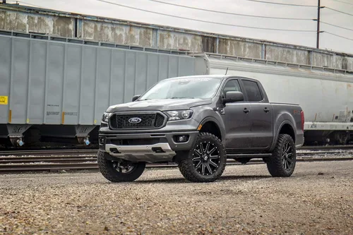 Vista 2 de Rough Country Kit de nivelación de 2.5 pulgadas para Ford Ranger 2019-2023 - 50100