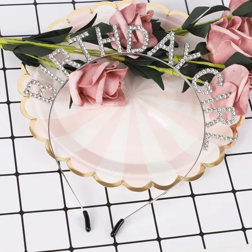 Vista 20 de Coronas de cumpleaños para mujer con banda de feliz cumpleaños para niña, accesorios brillantes de diamantes de imitación, recuerdos de fiesta