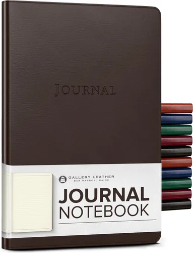 Vista 15 de Diario de cuero Gallery Leather - Elaborado en Maine, EE. UU. - Elegante cuaderno de escritura de cuero con 192 páginas rayadas - Un espacio