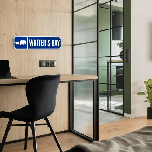 Vista 4 de Personaliza tu propio letrero de calle verde con símbolo de oso y cachorro por SmartSign 6 x 24 pulgadas 3M EG aluminio reflectante