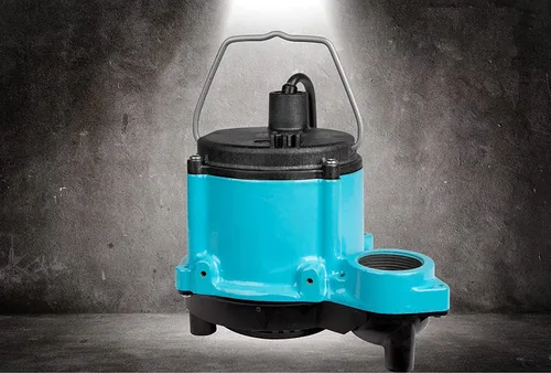 Vista 2 de Little Giant 6-CIM-R 115V, 1/3 HP Bomba manual de sumidero/utilidad, cable