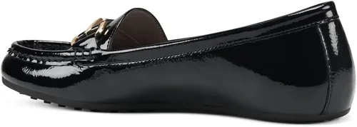 Vista 11 de Aerosoles Mocasines Day Drive para mujer, color negro, talla 8 de ancho, Charol negro