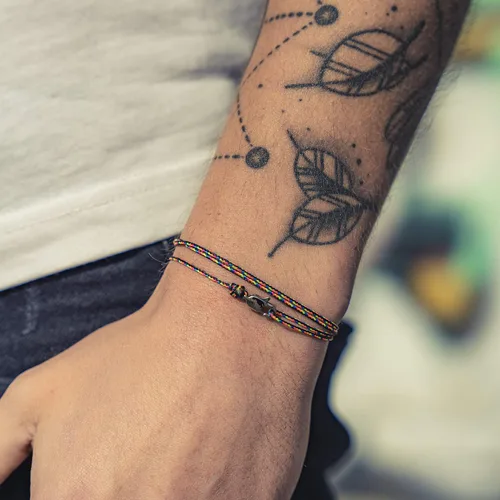 Vista 26 de Made by Nami Nautical Rope Bracelet for Men Waterproof & Adjustable Wrap String Bracelets with Snap Hook Gift for Him