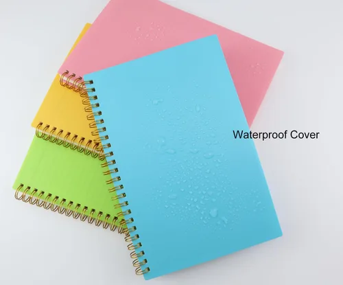 Vista 5 de Cuaderno en espiral con tapa dura de plástico, 5.5" x 8.5", cuaderno universitario con rayas y 4 colores, 80 hojas / 160 páginas por cuaderno