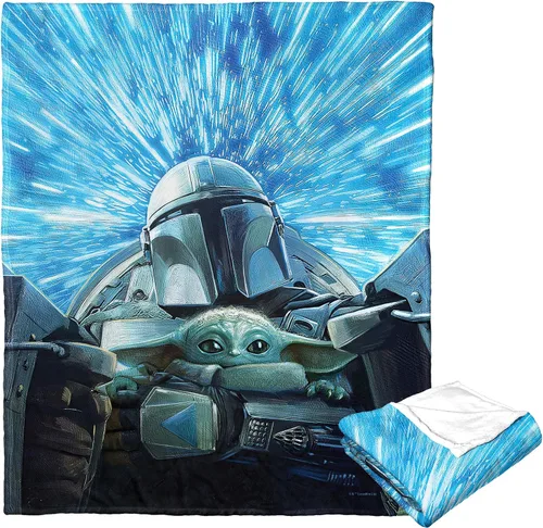 Vista 75 de Northwest Star Wars Manta Decorativa Silk Touch, 40" x 50", Villanos del Lado Oscuro