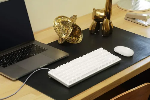 Vista 6 de DROP Teclado mecánico ENTR - Funda de aluminio sin llave teclas PBT de doble brillo N-Key Rollover USB-C LED retroiluminado blanco interruptores