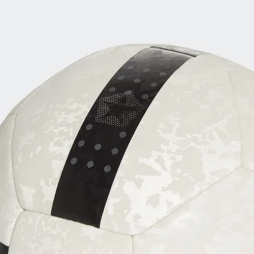 Vista 4 de adidas Juventus Home Club Ball GT3917; Mujeres, Niños, Hombres Fútbol; GT3917_5; Blanco; EU; (Reino Unido)