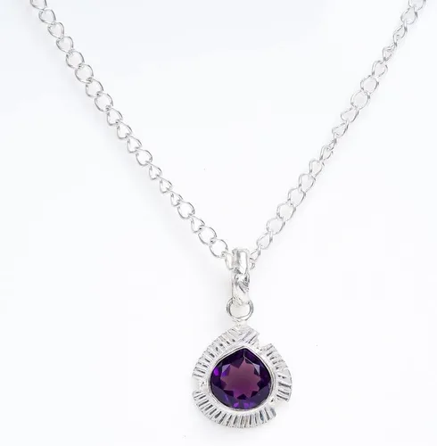 Vista 2 de Juego de joyas de plata de ley con piedras preciosas de amatista para mujeres y niñas. Impresionante juego de joyas collar con colgante y aretes