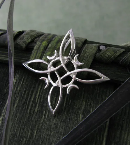 Vista 6 de Woot & Hammy Witch's Knot with Four Crescent Moons Pendant, Four Pointed Celtic Knot,100% Sterling Silver, Handmade