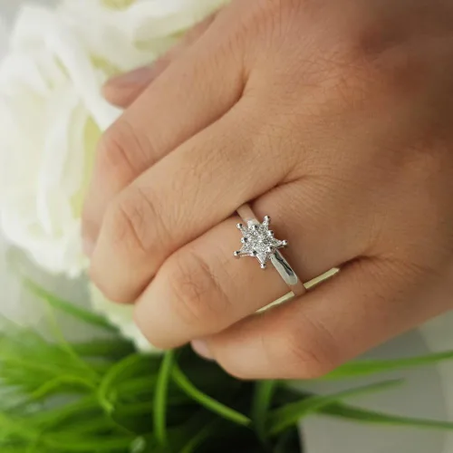 Vista 3 de Dazzlingrock Collection - Anillo de compromiso para mujer, 0,20 quilates