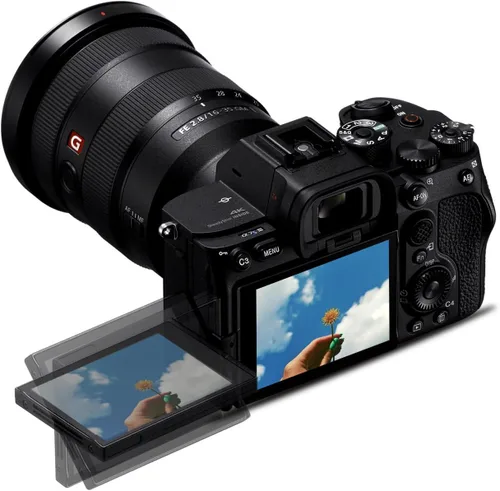 Vista 5 de Sony α7S III - Cámara sin espejo de marco completo de 12.1 MP y paquete de batería
