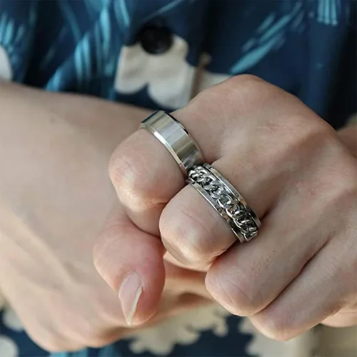 Vista 3 de FlgarGO 3 anillos giratorios de 0.315 pulgadas para hombres Anillos para aliviar la ansiedad y el estrés Anillos antiestrés de acero inoxidable
