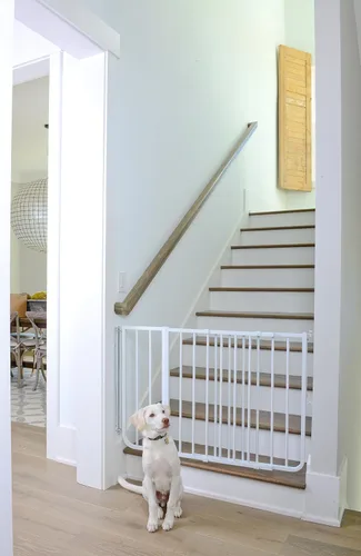 Vista 9 de Cardinal Gates SS30 Puerta Especial para Escaleras para Bebés para la Parte Superior de las Escaleras - Puerta Ajustable para Perros