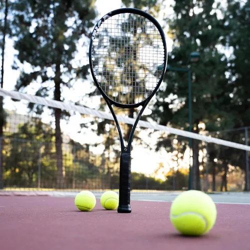 Vista 6 de STIGA Arena Unstrung Tennis Racket, Precision Carbon Fiber Racket Frame for Advanced & Experienced Tennis Players, Competition Approved