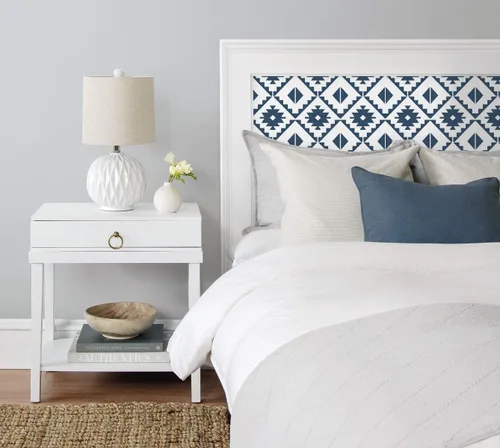 Vista 6 de NextWall Papel tapiz autoadhesivo de azulejos del suroeste de imitación Azul marino