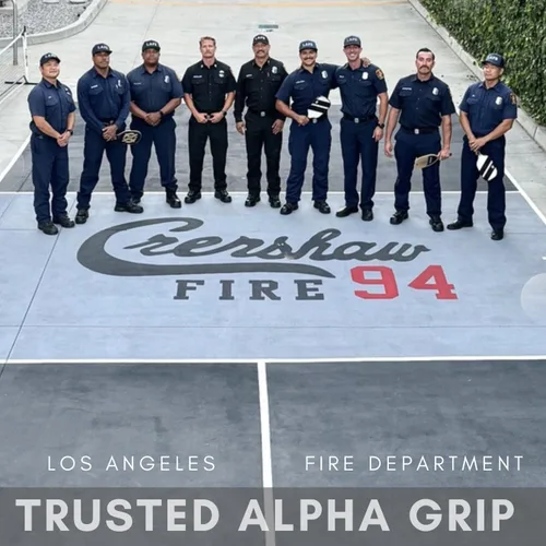 Vista 6 de Alpha Grip Pintura Antideslizante para Concreto y Asfalto – Revestimiento Antideslizante Ideal para Marcar Estacionamientos, Patios de Juegos y Negro