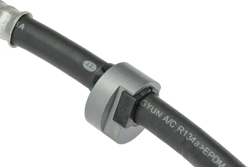 Vista 5 de URO Parts 64539281037 Manguera A/C, Evaporador a Compresor