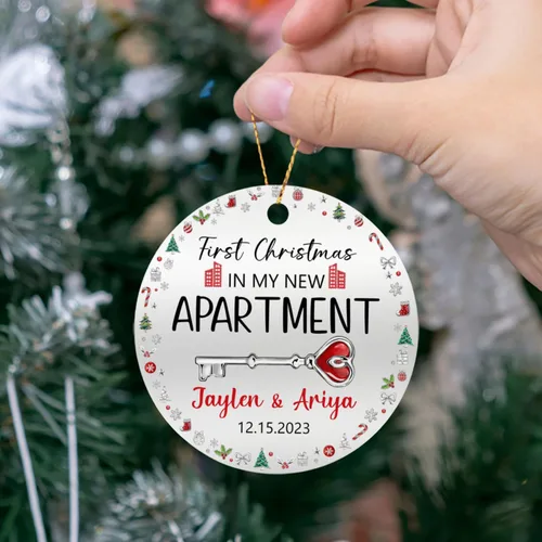 Vista 5 de Adorno personalizado para árbol de Navidad con nombre y año, regalo para mi nuevo apartamento, adorno personalizado para primera Navidad en un nuevo