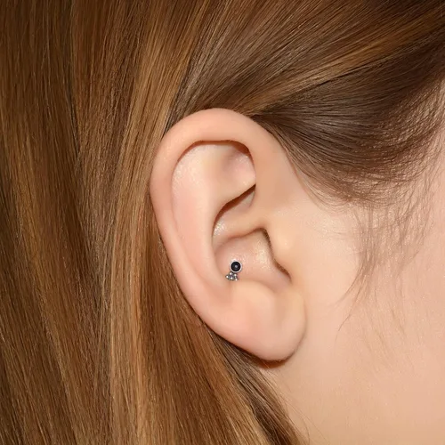 Vista 7 de Cartilage Piercing Jewelry - Cartilage Bar Onyx, Implant Grade Titanium Ear Piercing