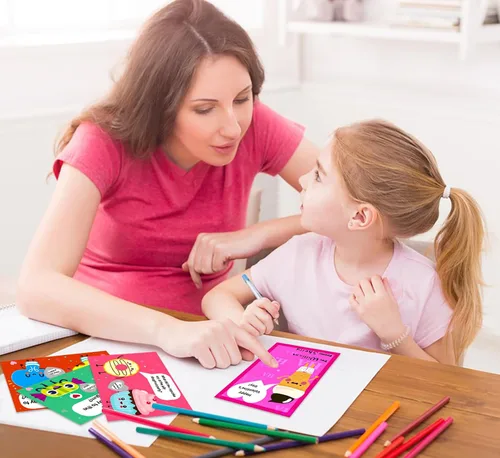 Vista 4 de JUESMOS Tarjetas de San Valentín para niños, 30 tarjetas divertidas de broma para raspar con calcomanías, tarjetas de felicitación de San Valentín