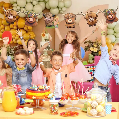 Vista 6 de 48 pulseras de vaca de las tierras altas, recuerdos de fiesta de animales de dibujos animados para niños y niñas, suministros de fiesta de baby