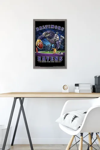 Vista 6 de Trends International NFL Baltimore Ravens - Póster de pared de End Zone 17, 14.725 x 22.375 pulgadas, versión enmarcada de madera de granero