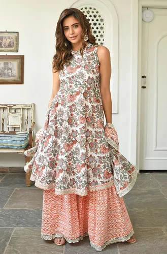 Vista 3 de Janasya Conjunto de túnica Kurta Kurti con estampado floral de algodón blanco y indio para mujer
